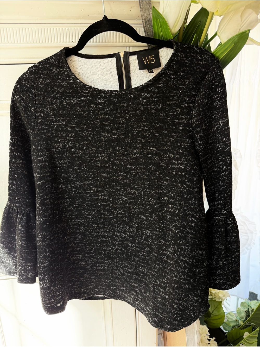 W5 Black & White Marled Bell Sleeve Top